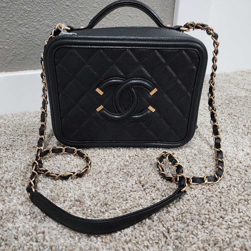 AUTHENTIC CHANEL PURSE
